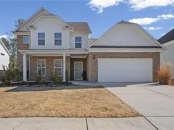 669 Fairway Dr, Acworth, GA 30101