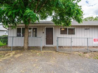 1907 Carlson Rd APT B, Vancouver, WA 98661