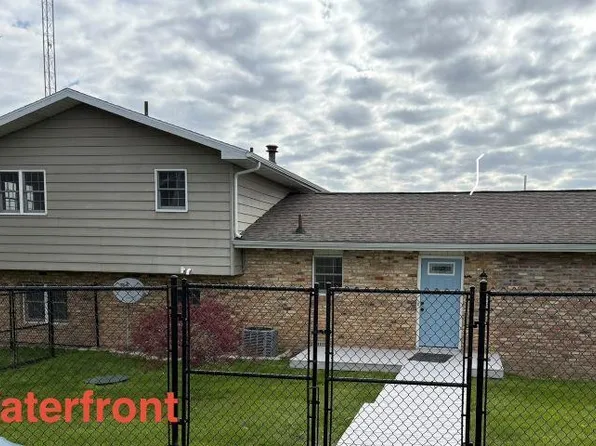 5331 Oakridge Dr, Beaverton, MI 48612