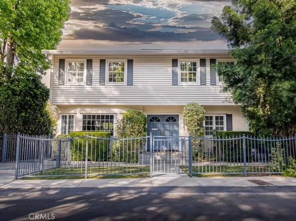 13383 Contour Dr, Sherman Oaks, CA 91423