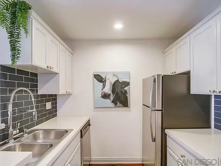 4444 Cherokee Ave — Photo 3