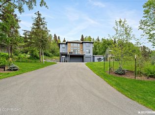 16011 Terracewood Ln, Anchorage, AK 99516