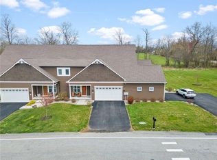 5 Strasser Pl, Campbell Hall, NY