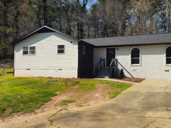 96 Sedgefield Dr, Jonesboro, GA 30236