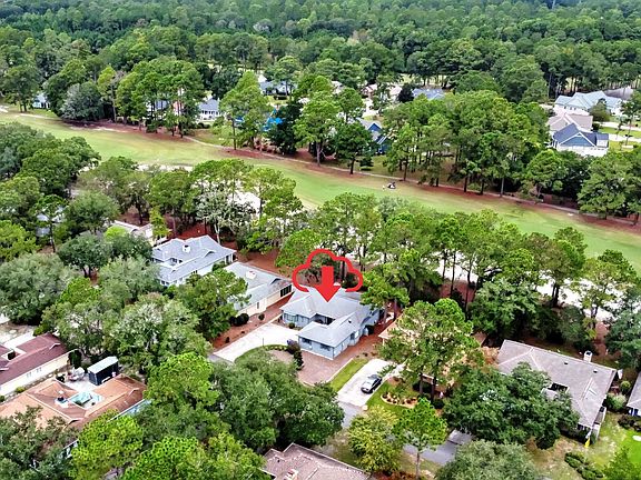 2nd image of 707 Fairway Drive E