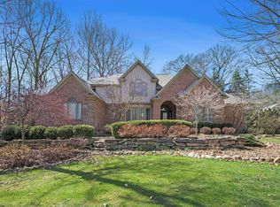 8465 Cedar Hills Dr, Dexter, MI