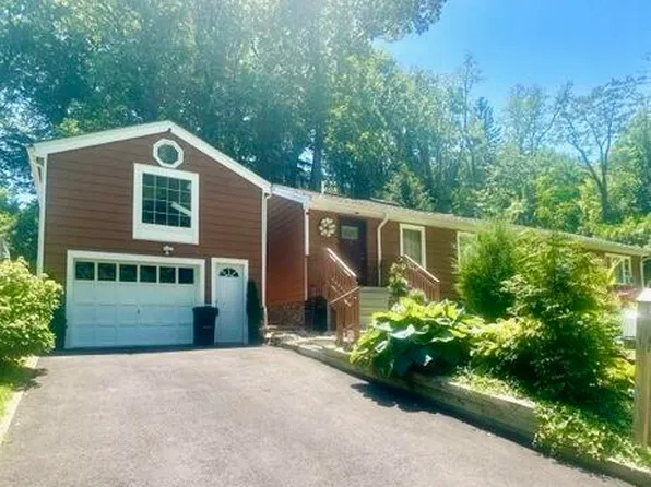 111 Valley Avenue, Highlands, NJ 07732