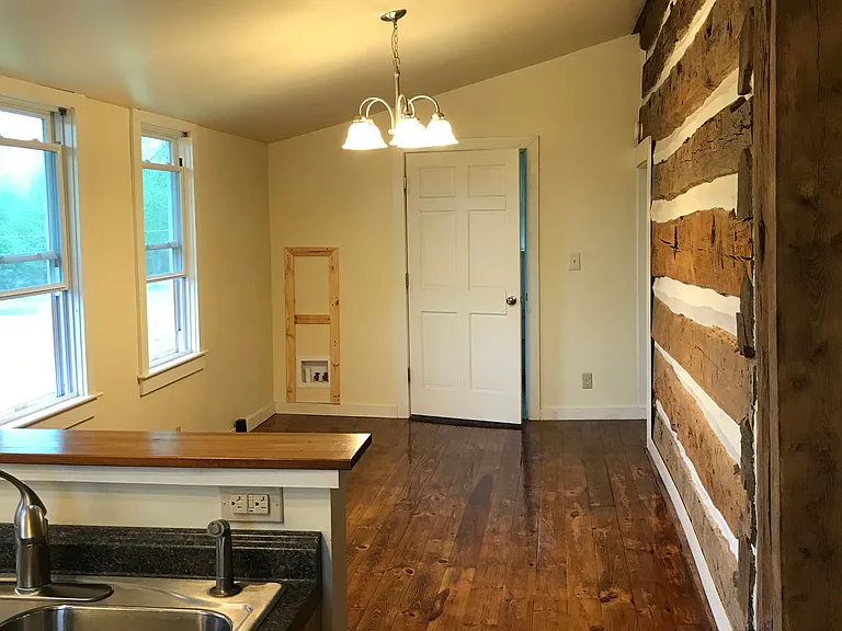 6514 Creek Rd — Photo 19