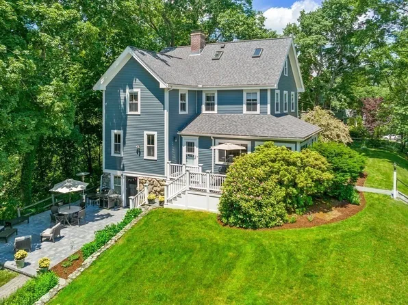 31 Golden Ball Rd, Weston, MA 02493