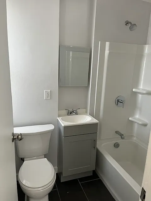 151-169 Green Street - A-1 — Photo 2