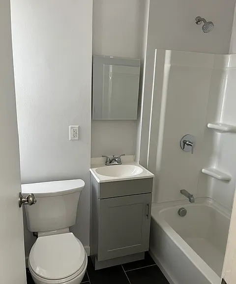 151 Green St #A-1 — Photo 2