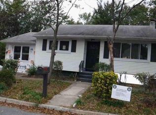 105 Ridge Ave, Blackwood, NJ 08012