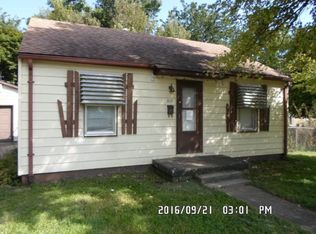 814 N Willis Ave, Champaign, IL 61821