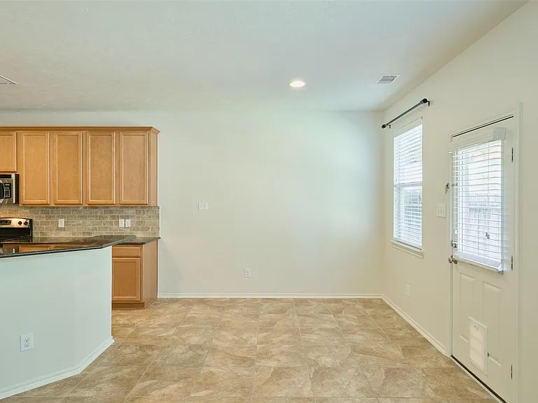 327 Bloomhill Pl — Photo 21