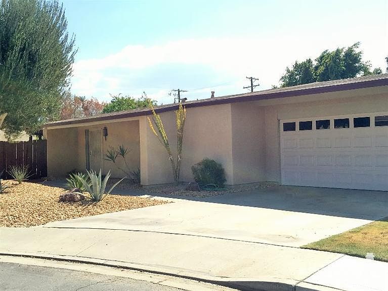 1st image of 81523 Rosemary Ct