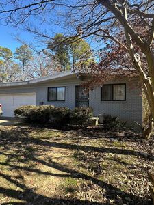8 Point O Woods Dr, Little Rock, AR, 72204
