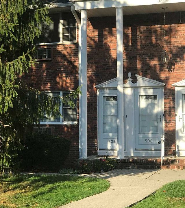 1st image of 505 Washington Dr