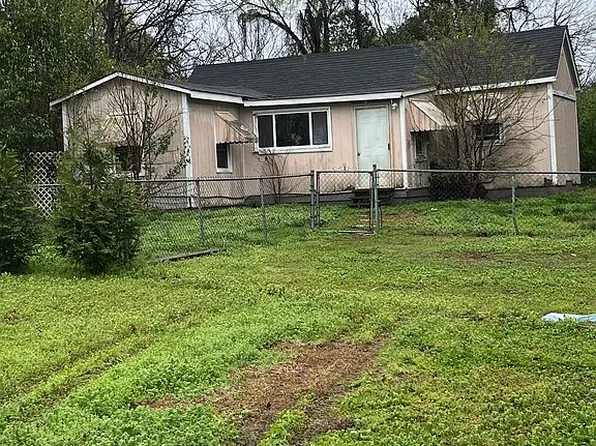 352.5 Mayflower Ave, Cramerton, NC 28032