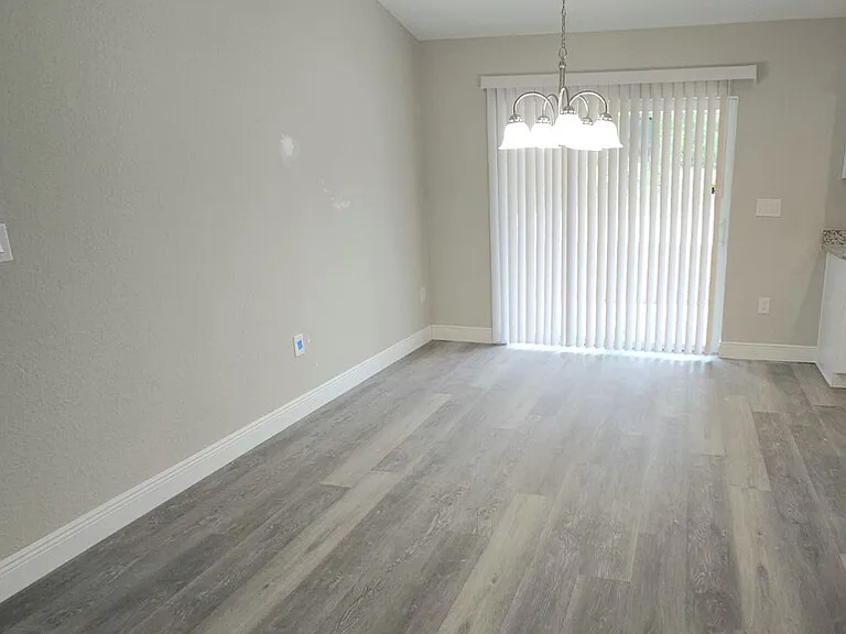 7 Spruce Loop Way — Photo 3