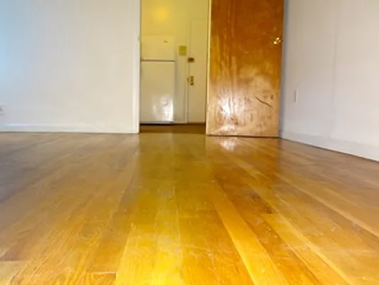 Rented by City Heights Realty | media 23