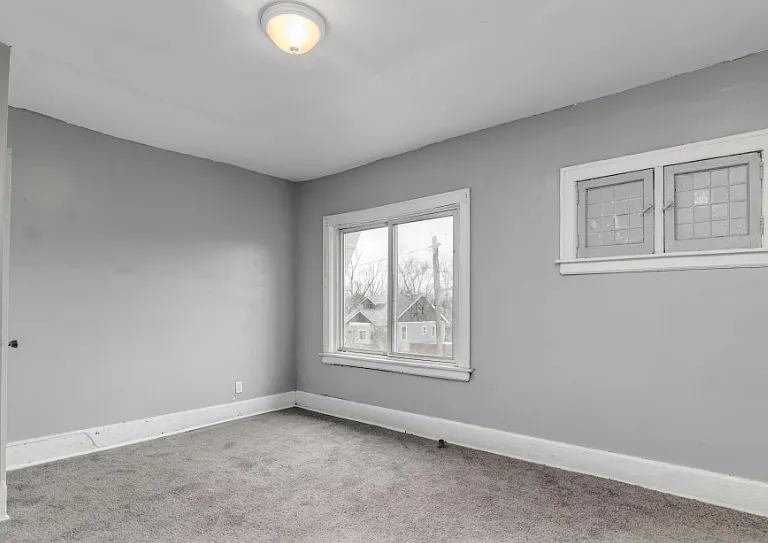10002 Manor St #2 — Photo 4