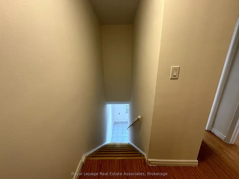 3071 Hurontario St #1 — Photo 4