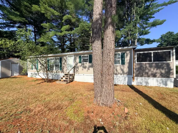 39 Theodore Drive, Brunswick, ME 04011