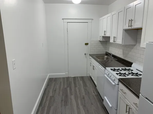 4 Vinal St, Boston, MA