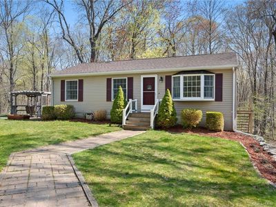 116 New London Road, Salem, CT, 06420