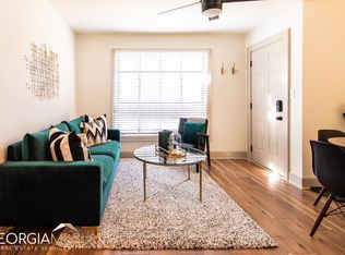 907 White St SW #2, Atlanta, GA 30310