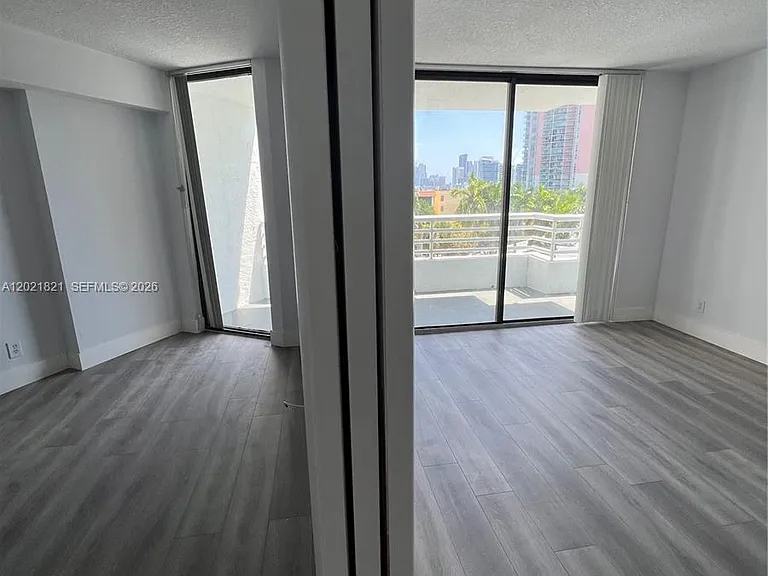 3300 NE 192nd St #616 — Photo 19