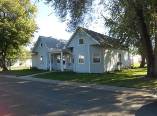 421 N 12th St, Charleston, IL