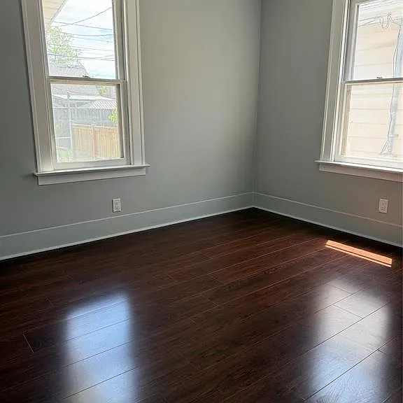 1814 Cadillac St — Photo 11