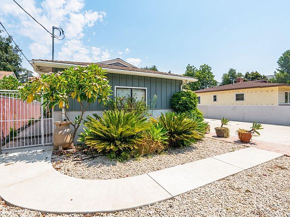 5th image of 10356 Russett Ave