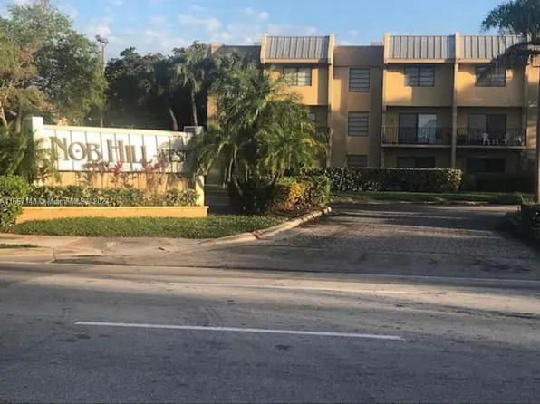 10413 N Kendall Dr APT B206, Miami, FL 33176