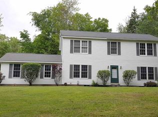 215 Radley Rd, Averill Park, NY 12018