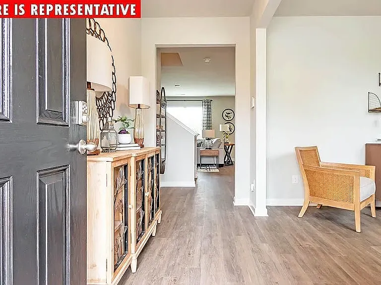 1300 Secrest Commons Dr — Photo 5