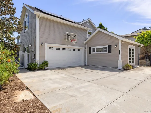 3311 James Dr, Carlsbad, CA 92008