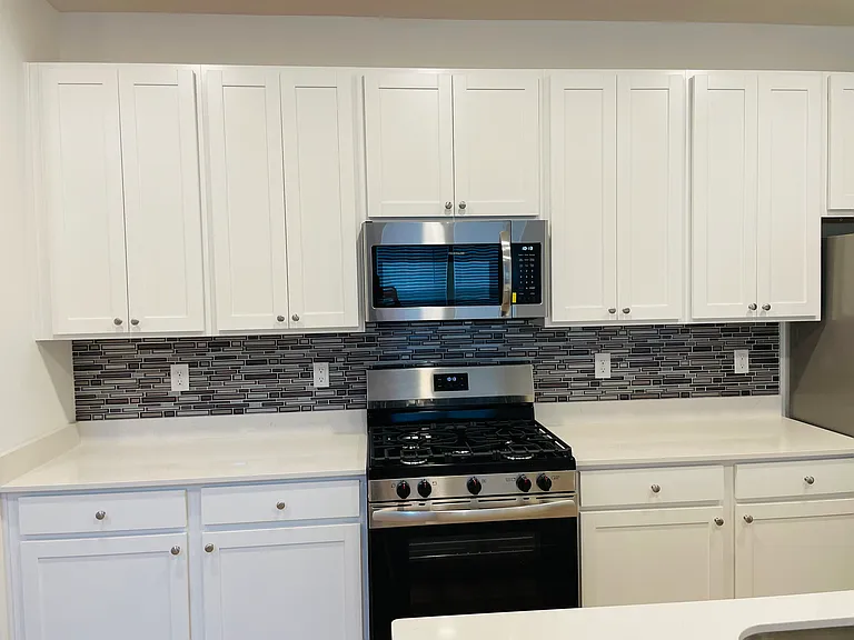17295 Gibson Dr — Photo 10