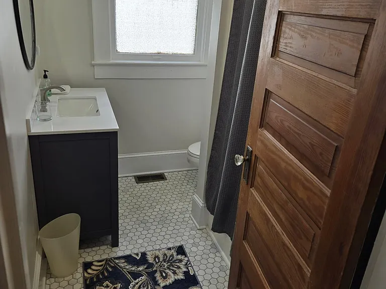 428 Maple St — Photo 11