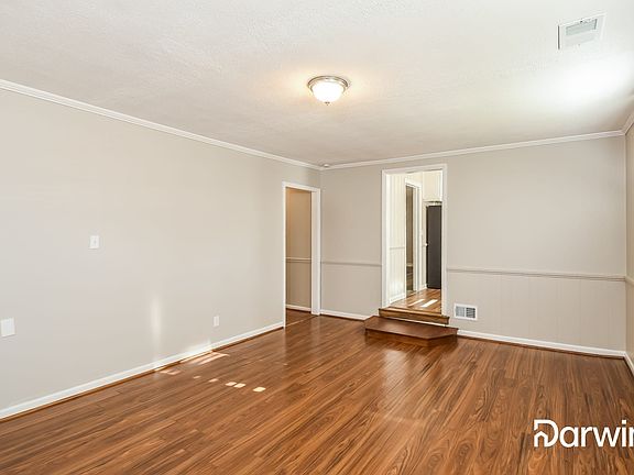 5th image of 801 Prince Ave