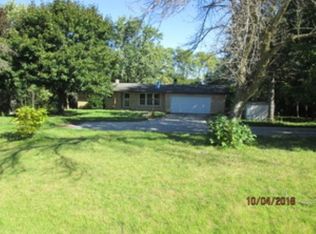 6582 Belvidere Rd, Roscoe, IL 61073