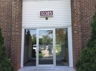 10385 Dearlove Rd #3-103, Glenview, IL 60025