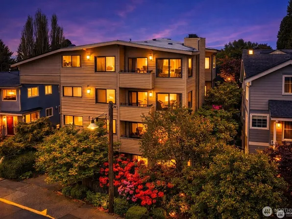 7518 24th Avenue NW #201, Seattle, WA 98117