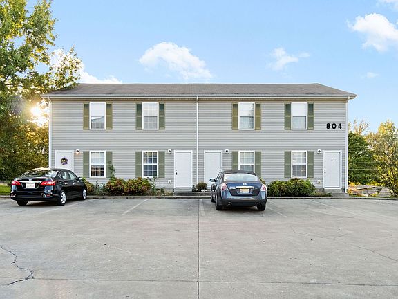 3rd image of 804 Golf View Pl #B