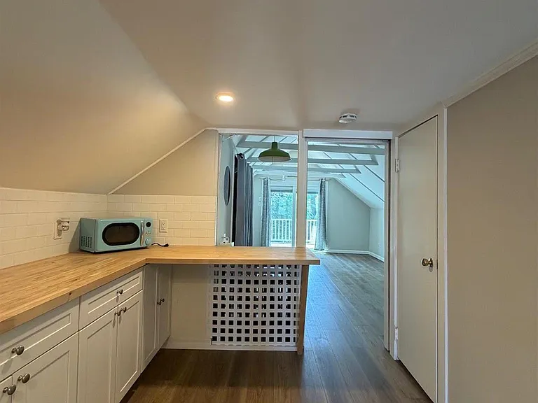 57 Clarendon Ave #1 — Photo 28
