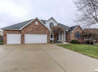 7404 Piper Glen Dr, Springfield, IL 62711