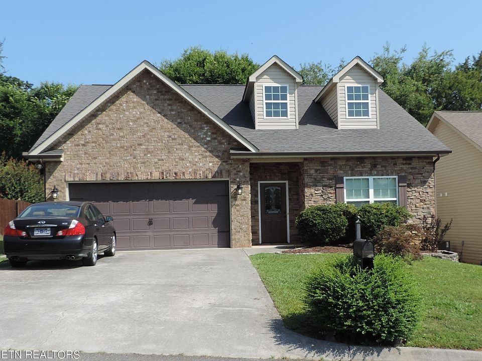 1st image of 4719 NW Pecanwood Way