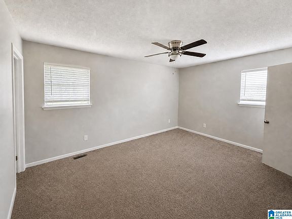 5th image of 340 17th Ave NW