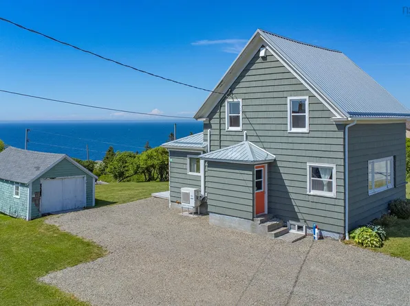 7919 Highway 1, Meteghan, NS B0W 2J0